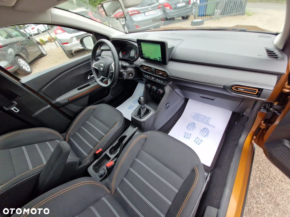Dacia Sandero Stepway TCe 90 CVT Extreme - 22