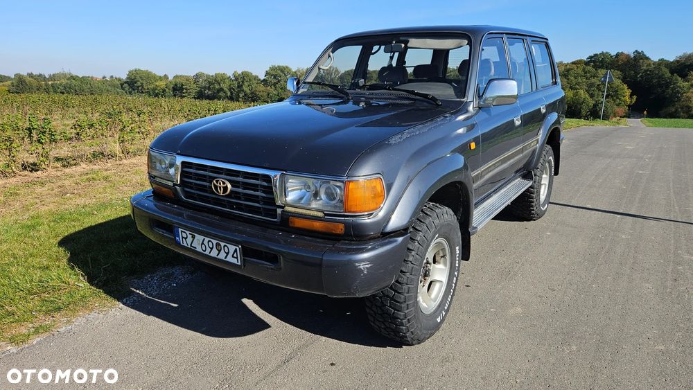 Toyota Land Cruiser - 3