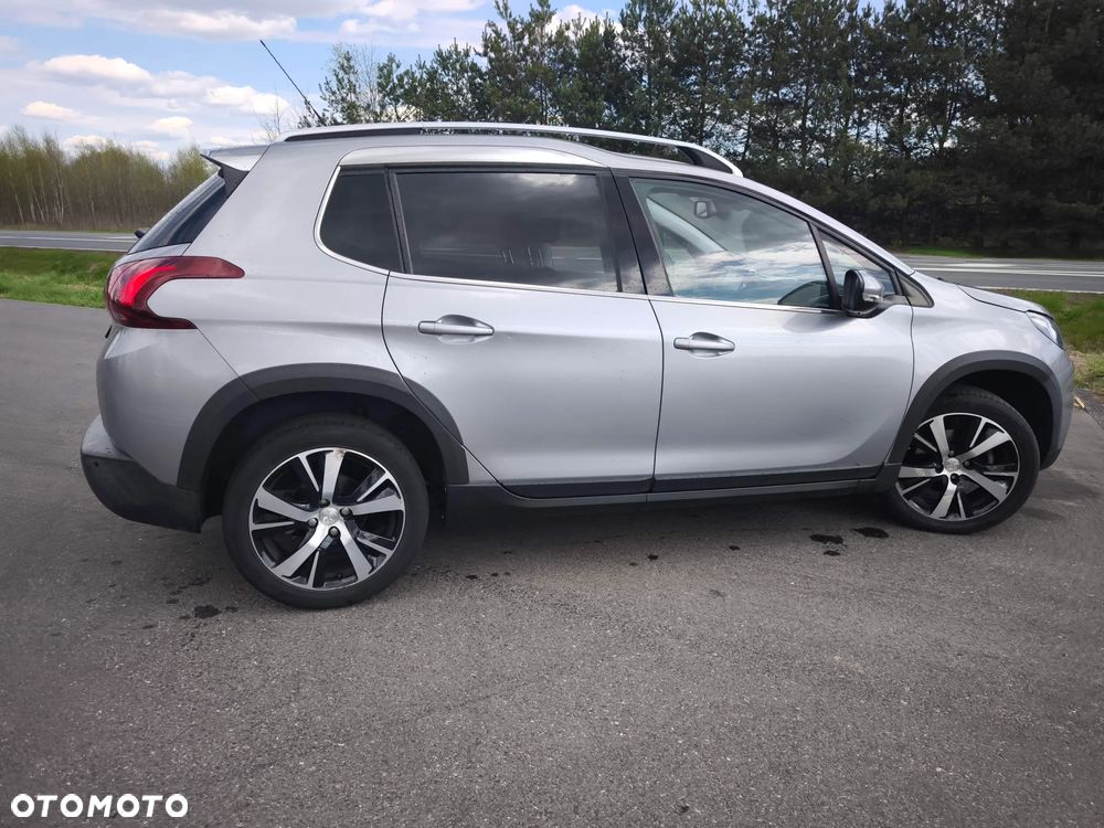 Peugeot 2008 PureTech 110 Stop&Start Active - 4