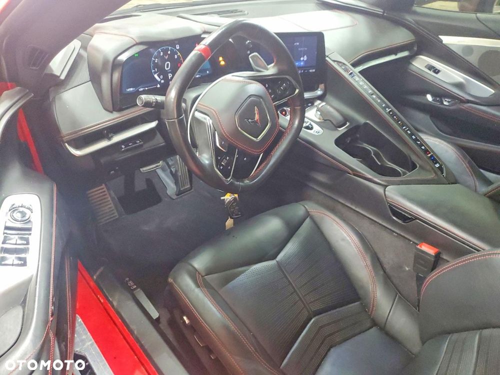 Chevrolet Corvette Stingray 3LT 6.2 V8 Automatik - 8