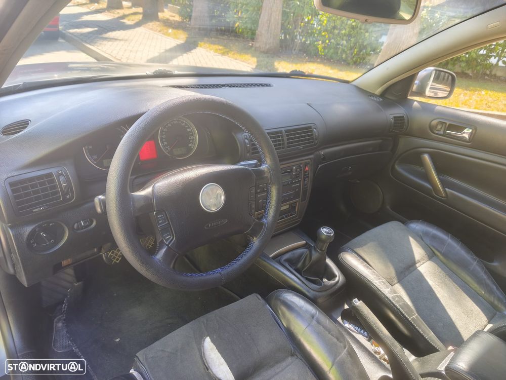 VW Passat - 6