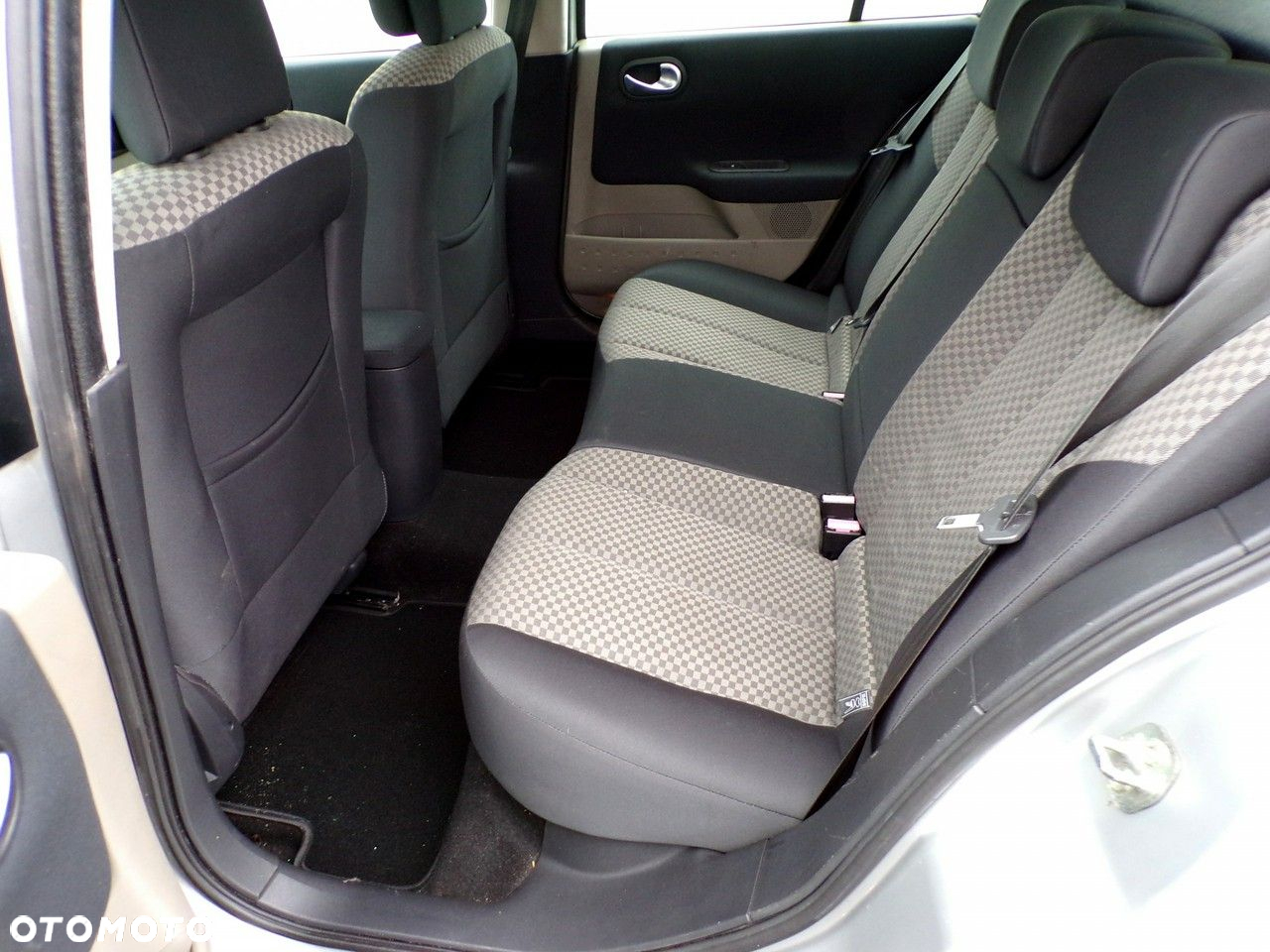 Renault Megane - 25