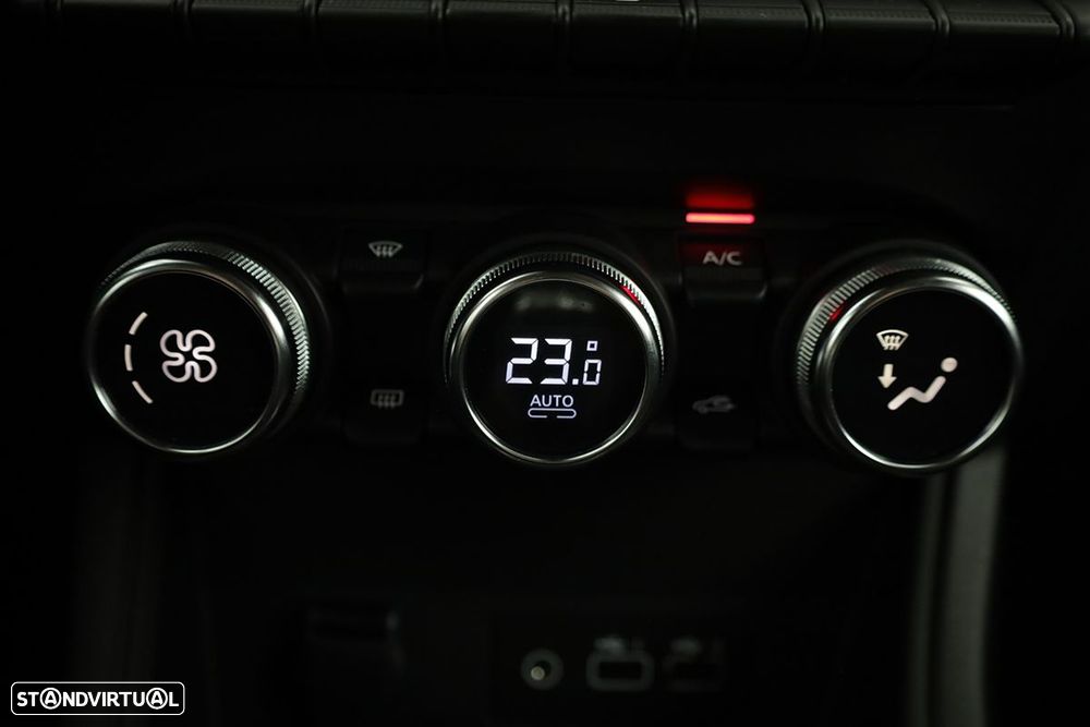Renault Captur 1.0 TCe Techno Bi-Fuel - 12