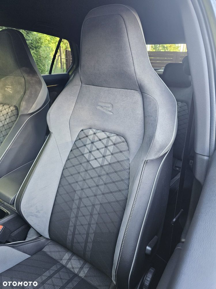 Volkswagen Golf 1.5 eTSI EVO R-Line DSG - 10
