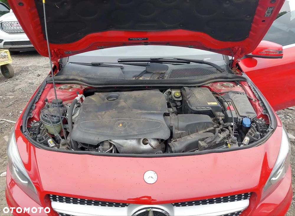 Mercedes-Benz CLA 250 7G-DCT AMG Line - 8