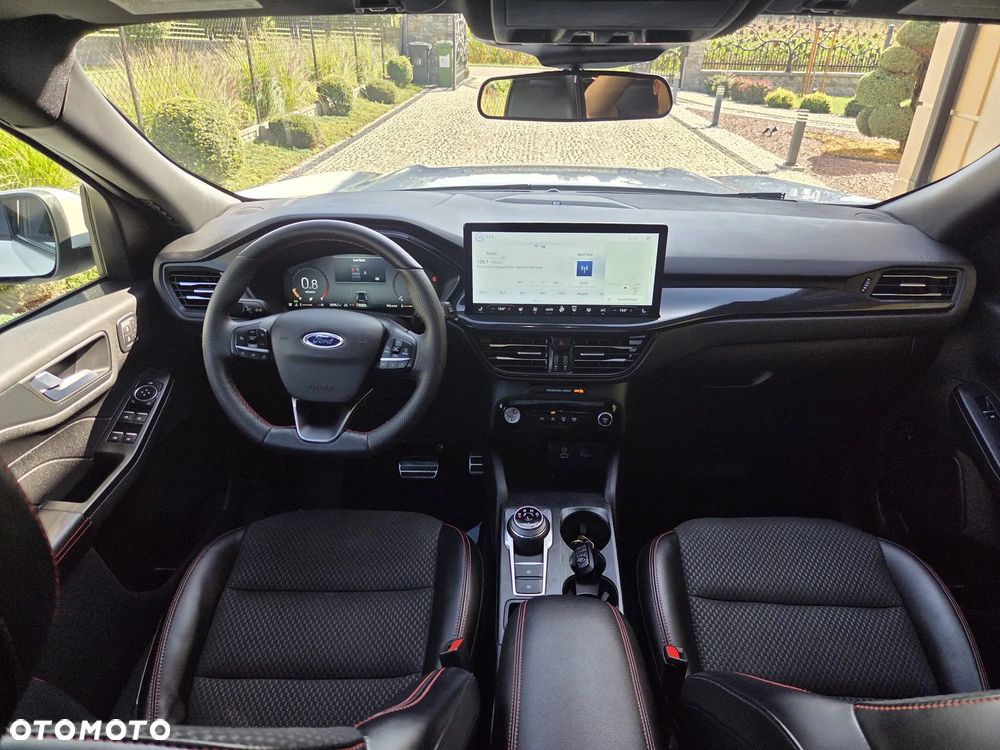 Ford Kuga - 35