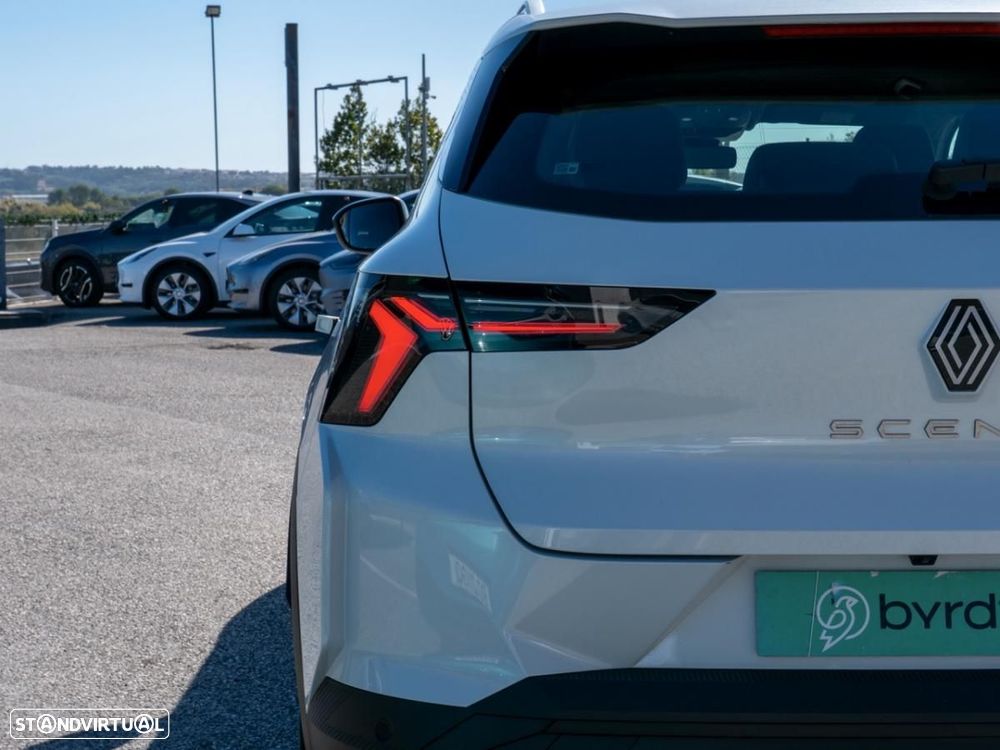 Renault Scénic E-Tech 60 kWh Evolution - 12