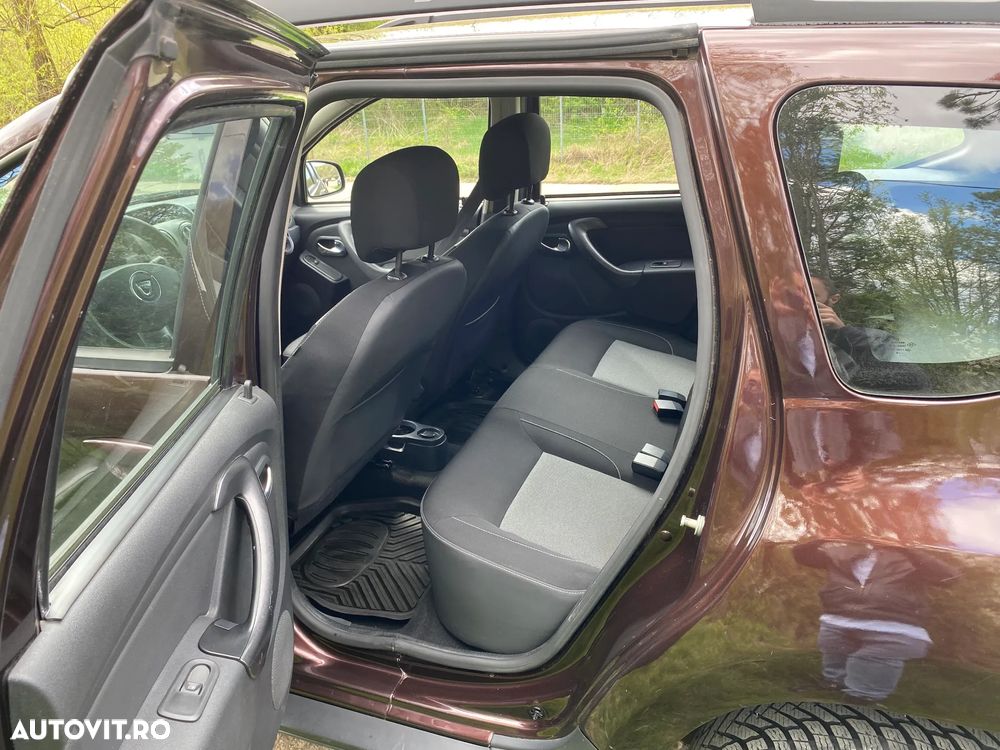 Dacia Duster 1.5 dCi 4x2 Ambiance - 19