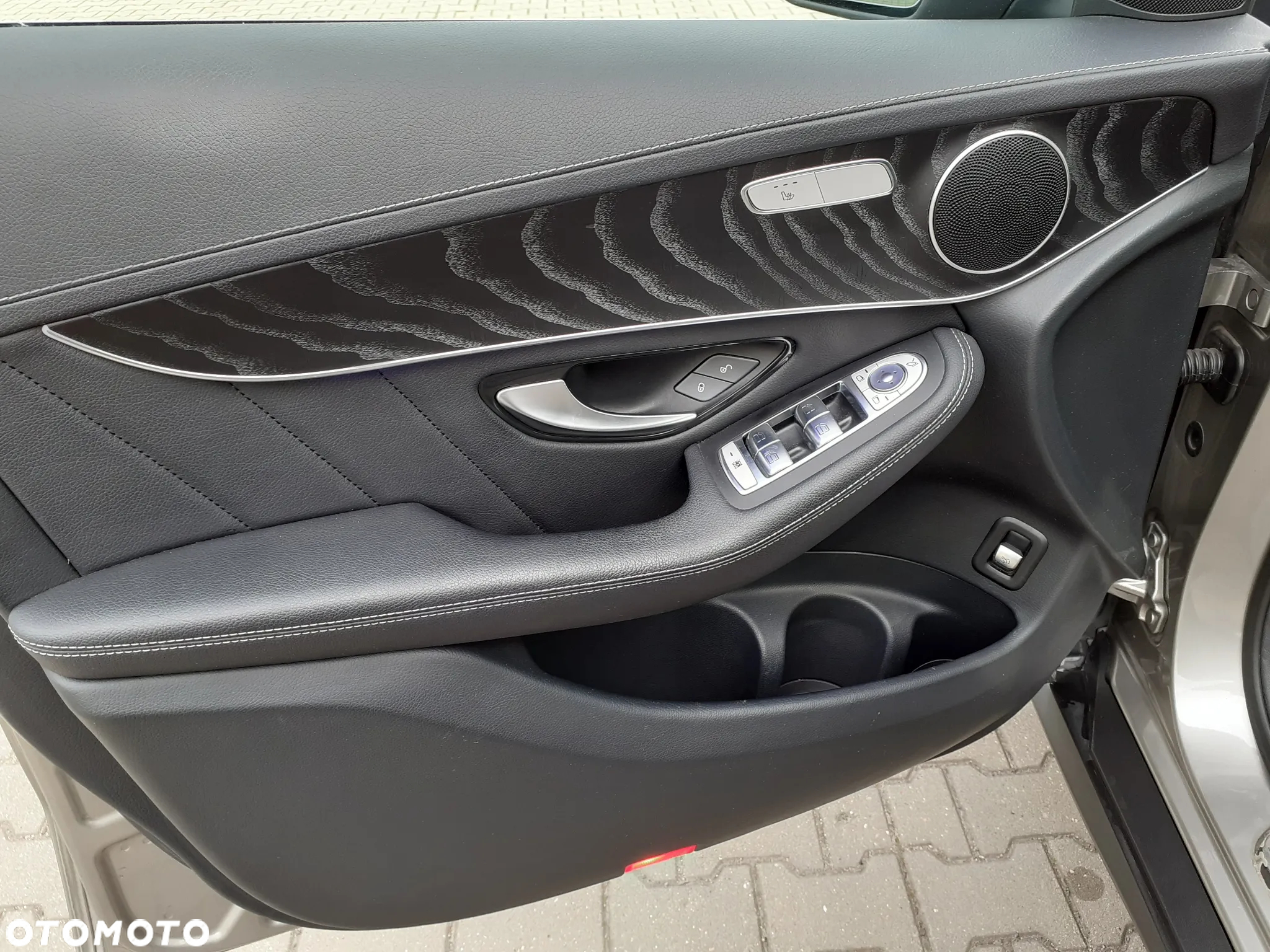 Mercedes-Benz GLC Coupe 300 d 4-Matic - 17