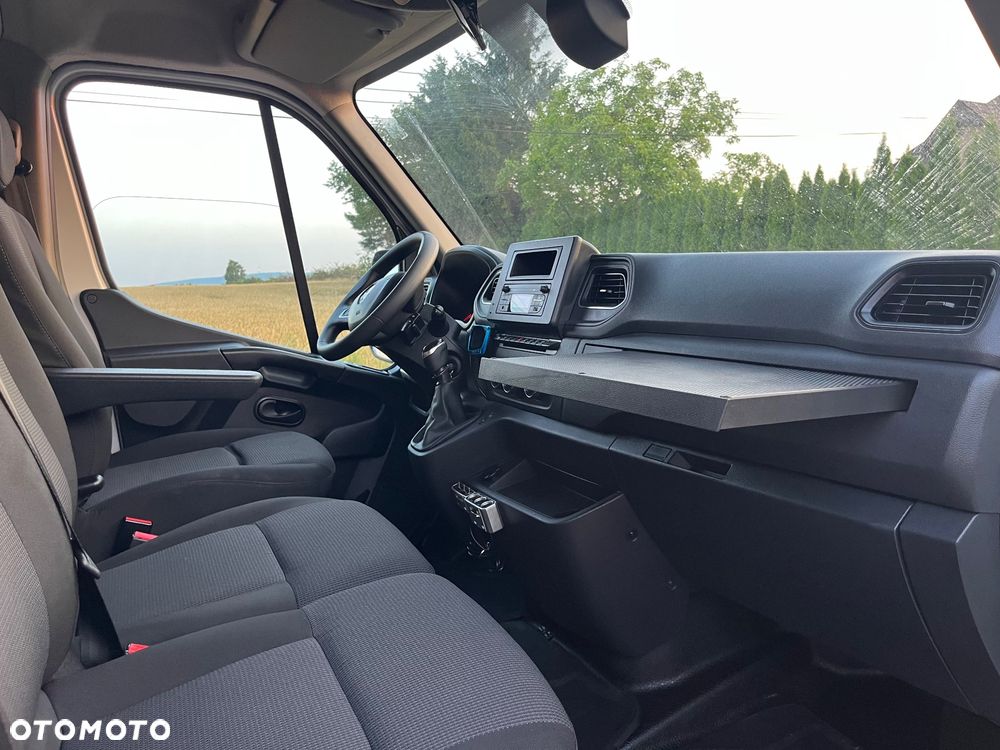 Renault Master - 10