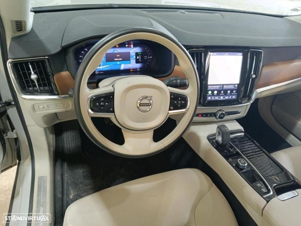 Volvo S90 2.0 T8 PHEV Core AWD - 6