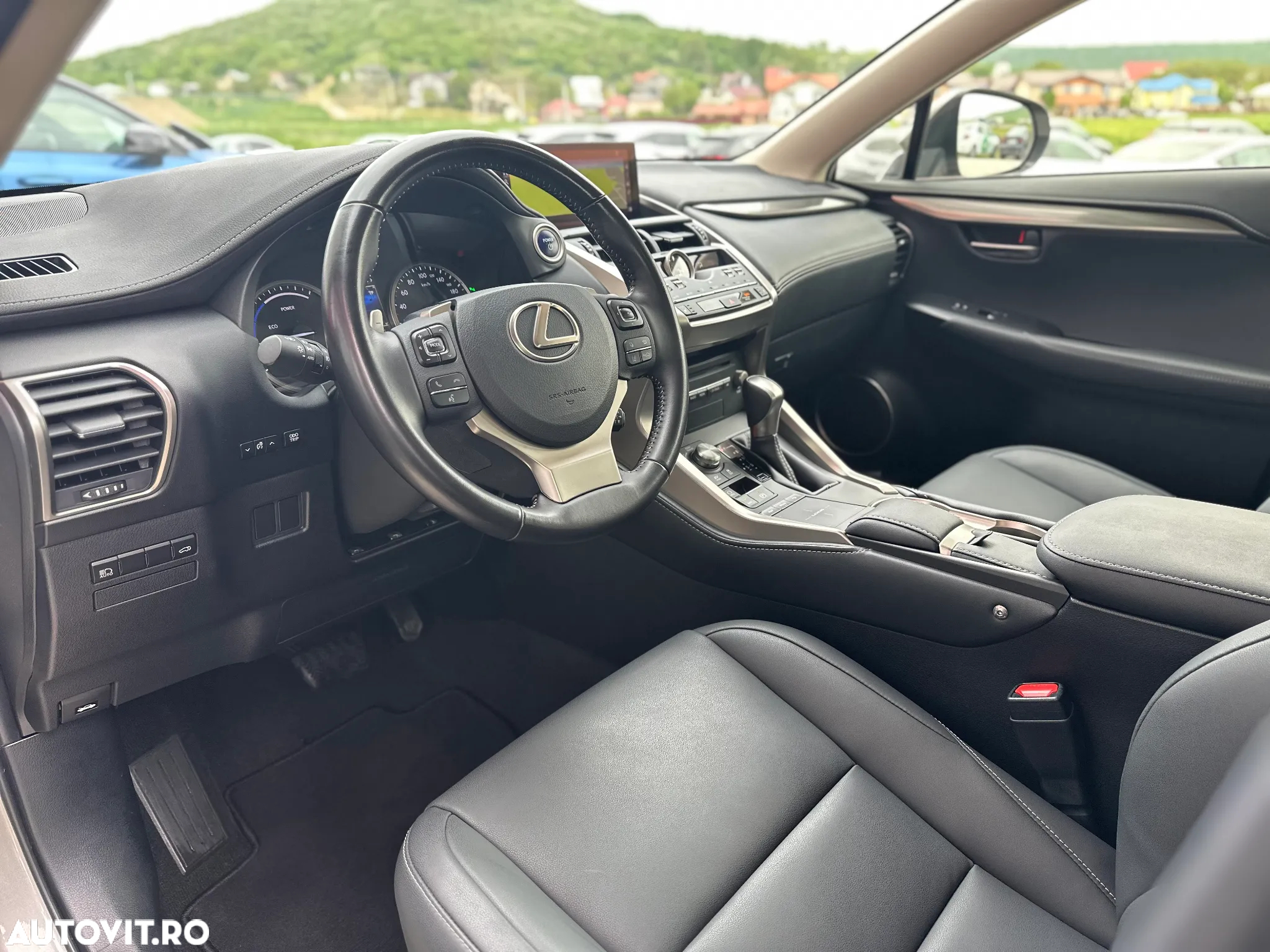 Lexus Seria NX 300h AWD Executive Plus - 12