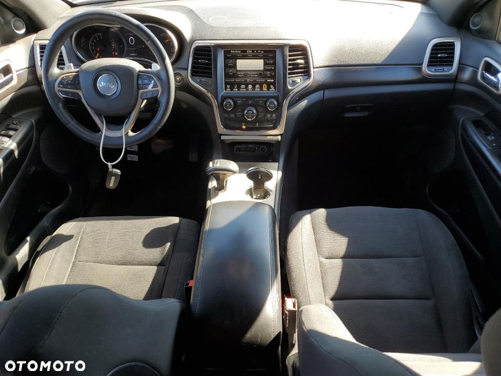 Jeep Grand Cherokee - 8