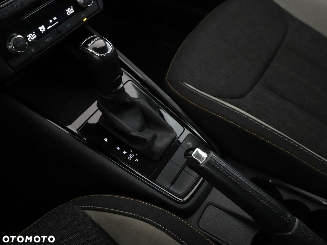 Skoda Kamiq 1.5 TSI Style DSG - 24