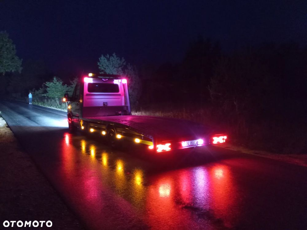 Mercedes-Benz Sprinter - 36