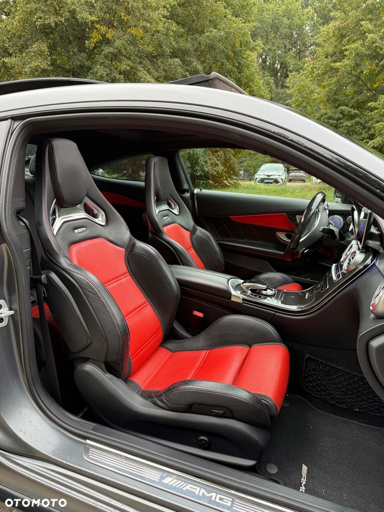 Mercedes-Benz Klasa C AMG 63 S - 9