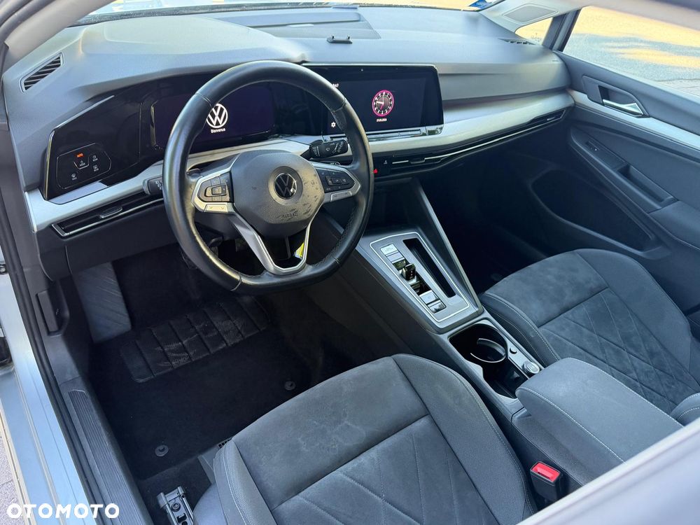 Volkswagen Golf - 13