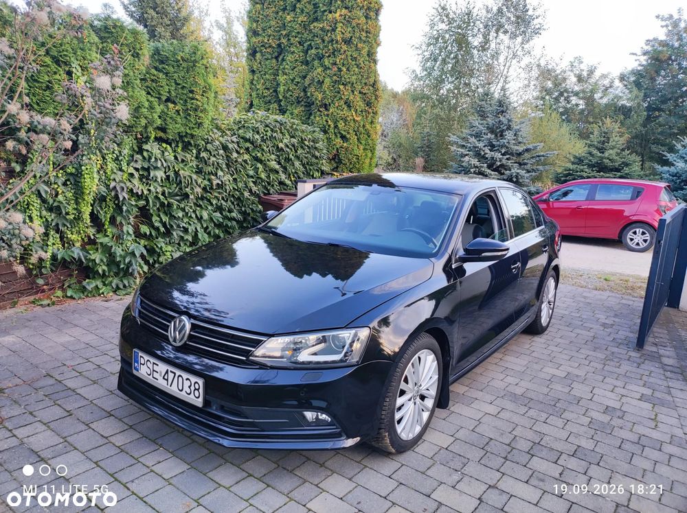 Volkswagen Jetta 2.0 TDI DPF BMT Highline - 1