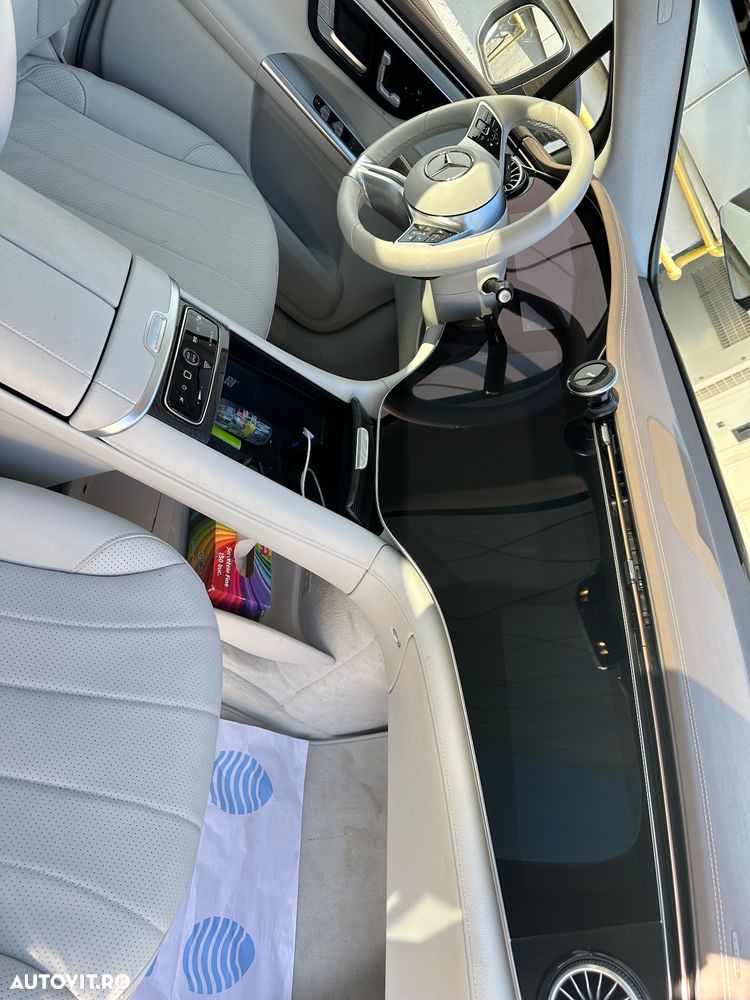 Mercedes-Benz EQE - 16