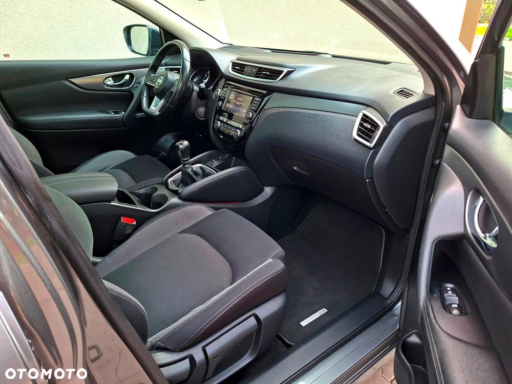 Nissan Qashqai 1.3 DIG-T N-Connecta - 21