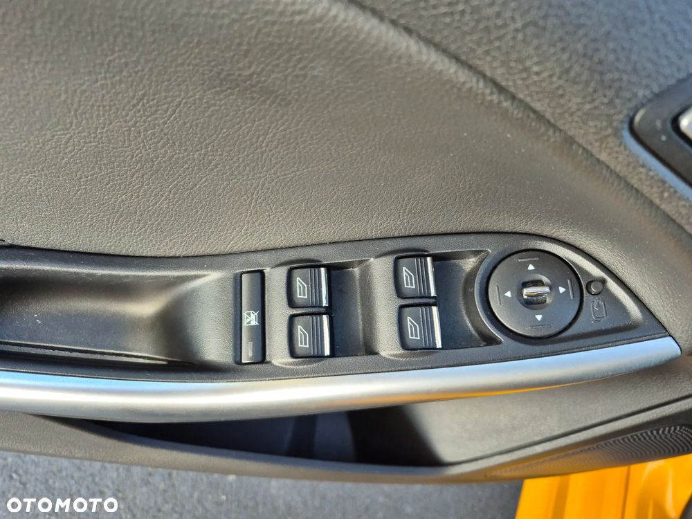 Ford Focus 2.0 EcoBoost ST mit Leder-Exclusiv-Paket - 11