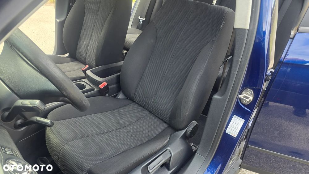 Volkswagen Passat 1.9 TDI DPF Individual - 31