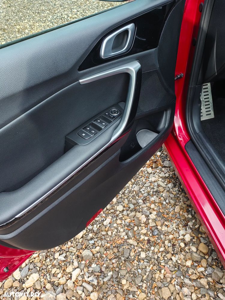 Kia Ceed 1.0 T-GDI ISG GT Line - 29