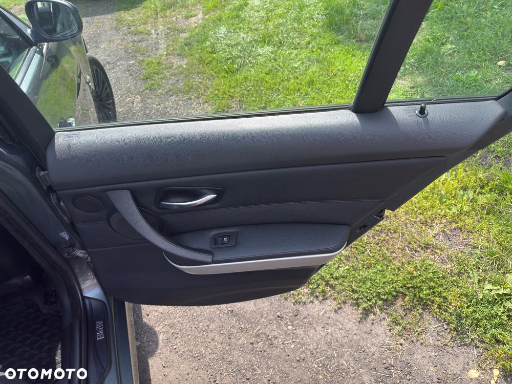 BMW Seria 3 - 29