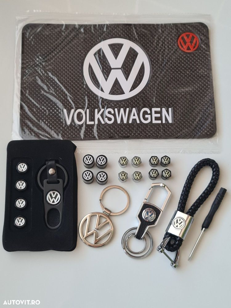 Accesorii-Auto-Sigla-Logo-Volkswagen-Golf - 1