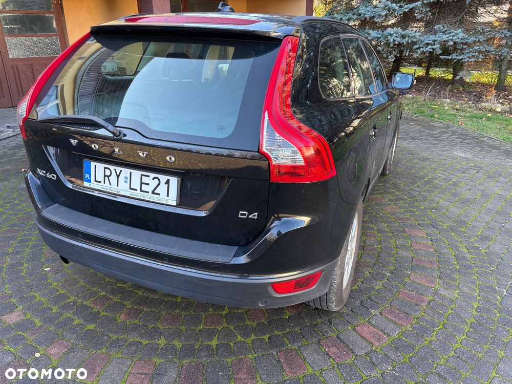 Volvo XC 60 D4 Base - 4