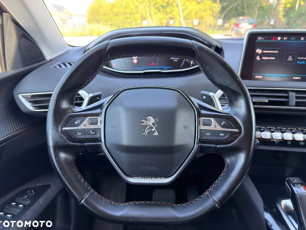 Peugeot 3008 - 16