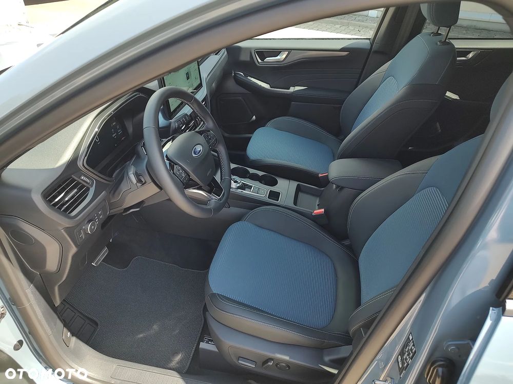 Ford Kuga 2.5 Duratec FHEV BLUE CRUISE EDITION - 10