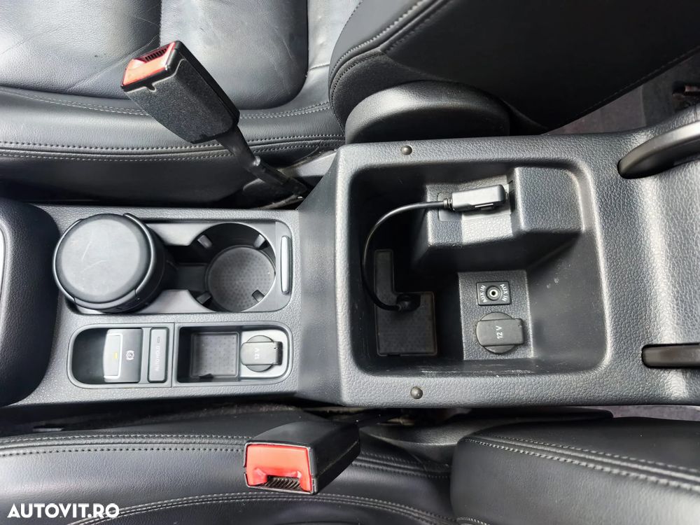 Volkswagen Sharan 2.0 TDI DSG BlueMotion Technology Highline - 22