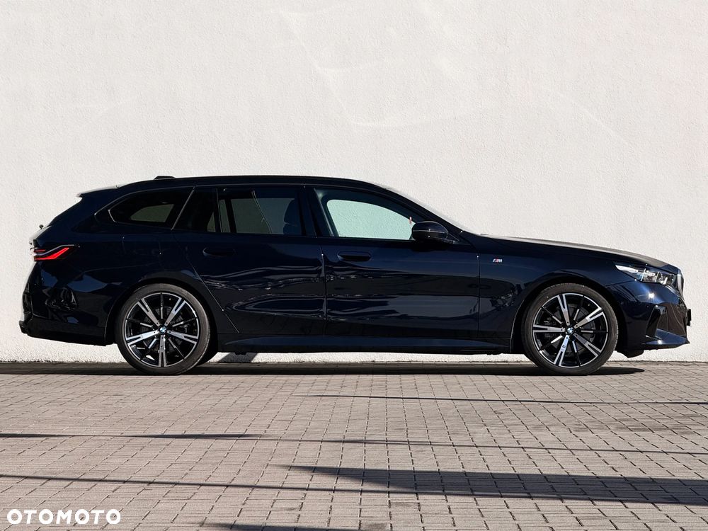 BMW Seria 5 520i - 4