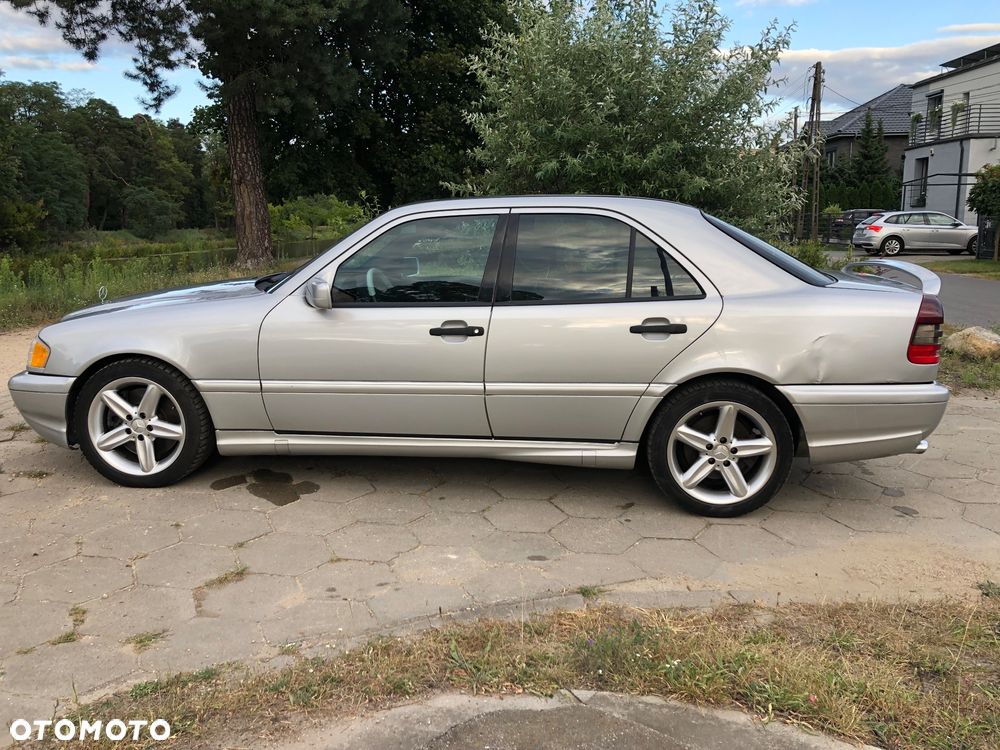 Mercedes-Benz Klasa C 43 AMG - 4