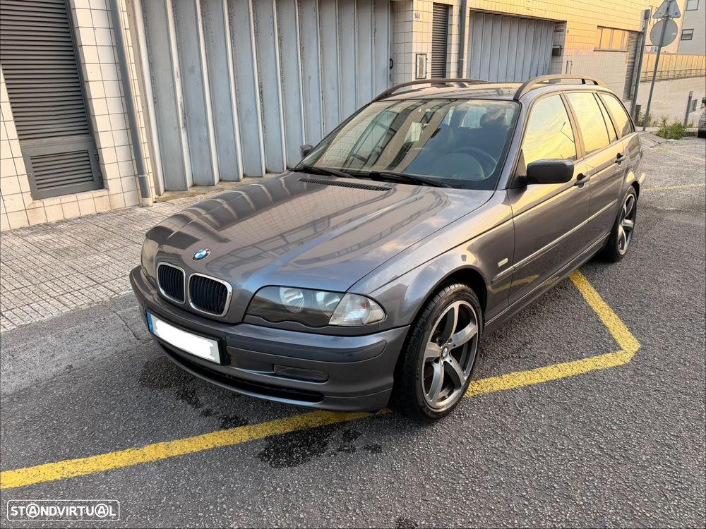 BMW 320 d Touring - 8