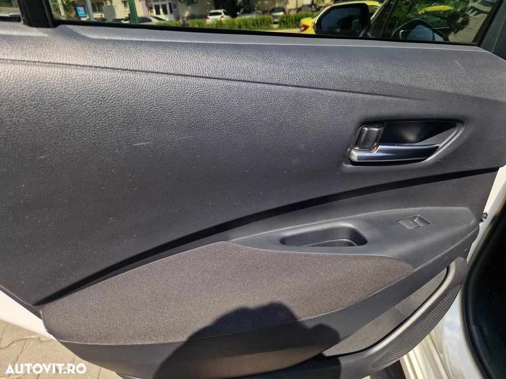 Toyota Corolla Sedan 1.8 HSD Dynamic - 20