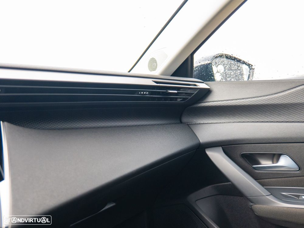 Peugeot 308 180 e-EAT8 Allure - 19