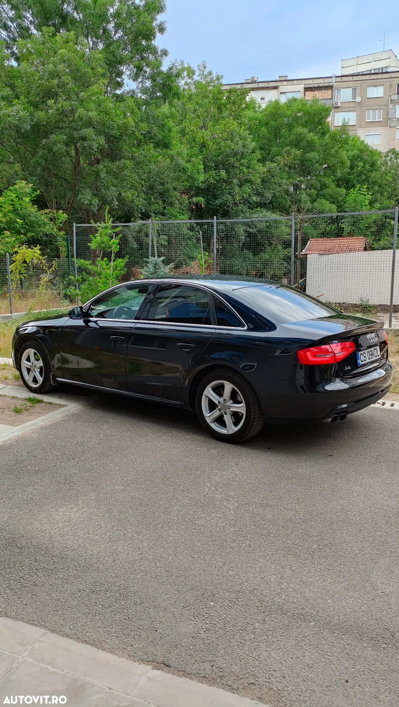 Audi A4 2.0 TDI quattro Stronic - 1
