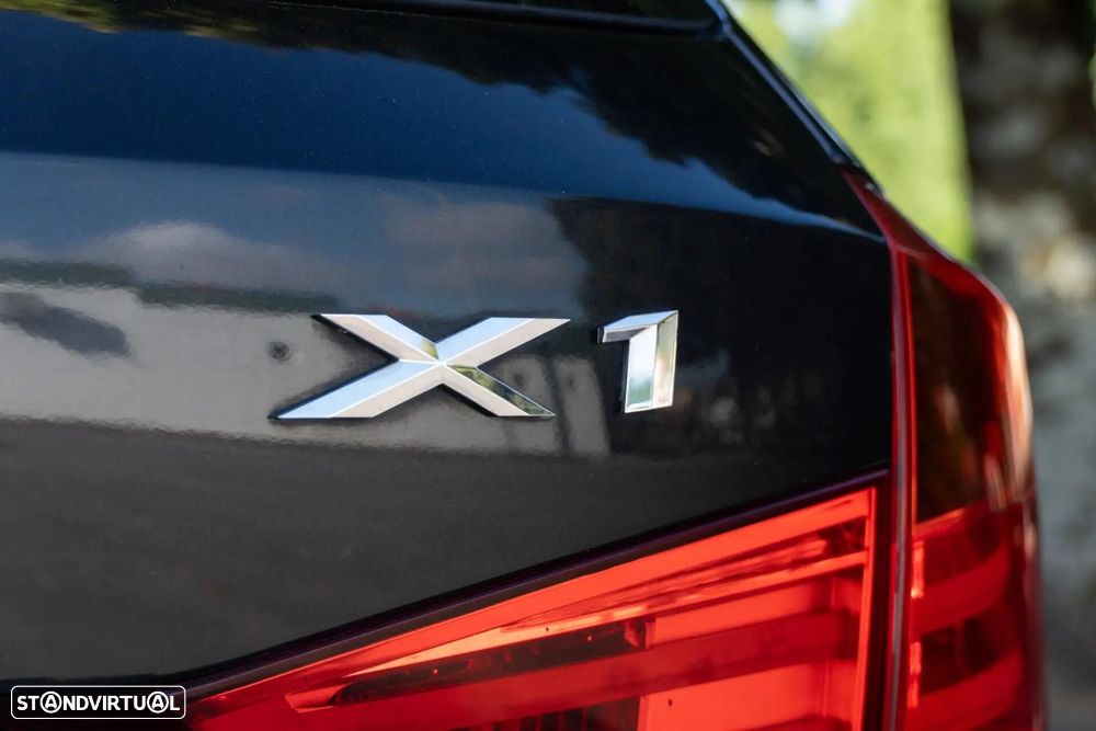 BMW X1 20 d sDrive - 41