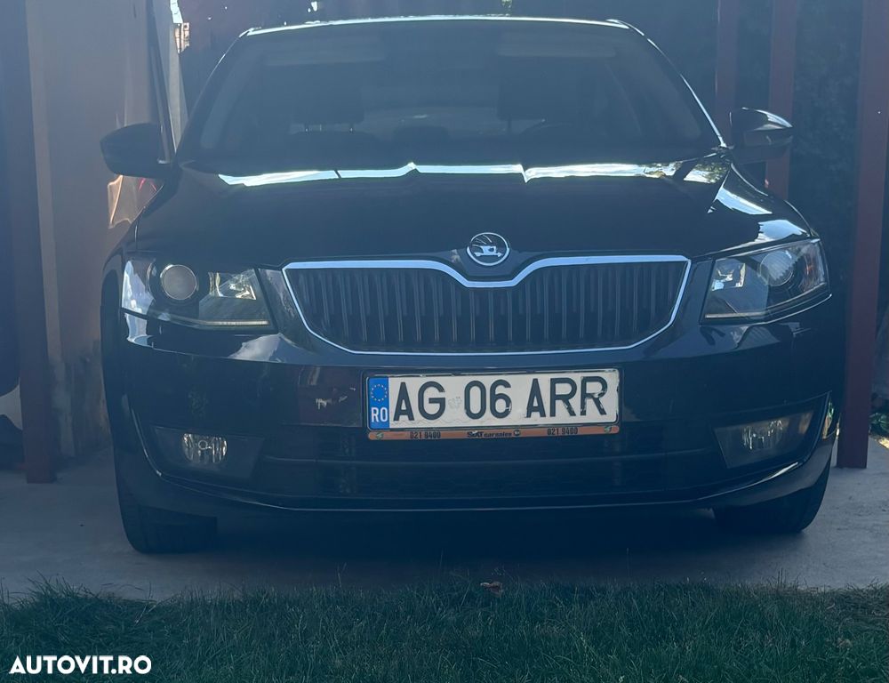 Skoda Octavia 2.0 TDI 4x4 DSG Ambition - 2