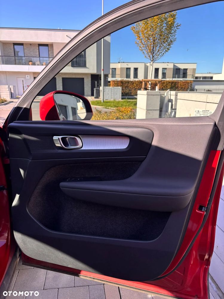 Volvo XC 40 B3 Core - 17