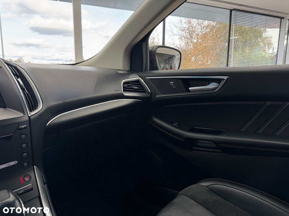 Ford Edge - 25