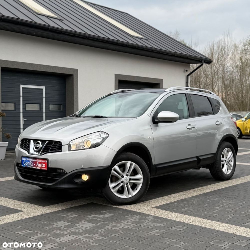 Nissan Qashqai - 1