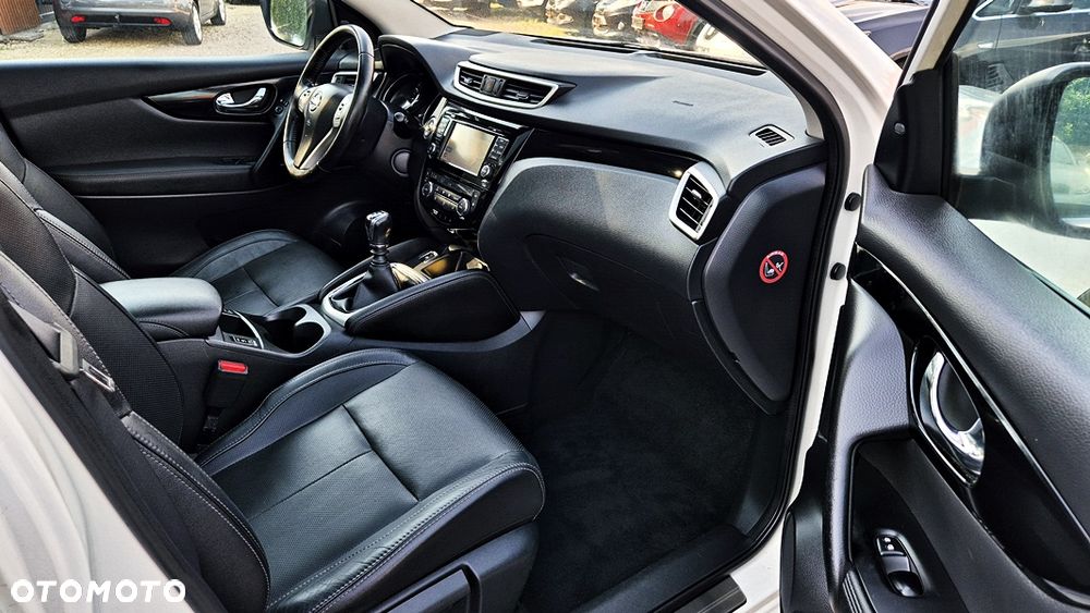 Nissan Qashqai 1.6 DIG-T 360 - 36