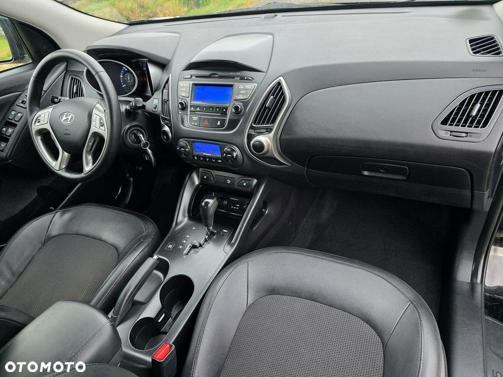 Hyundai ix35 2.0 CRDi 4WD Automatik Finale Gold - 11