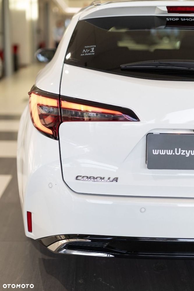 Toyota Corolla - 24