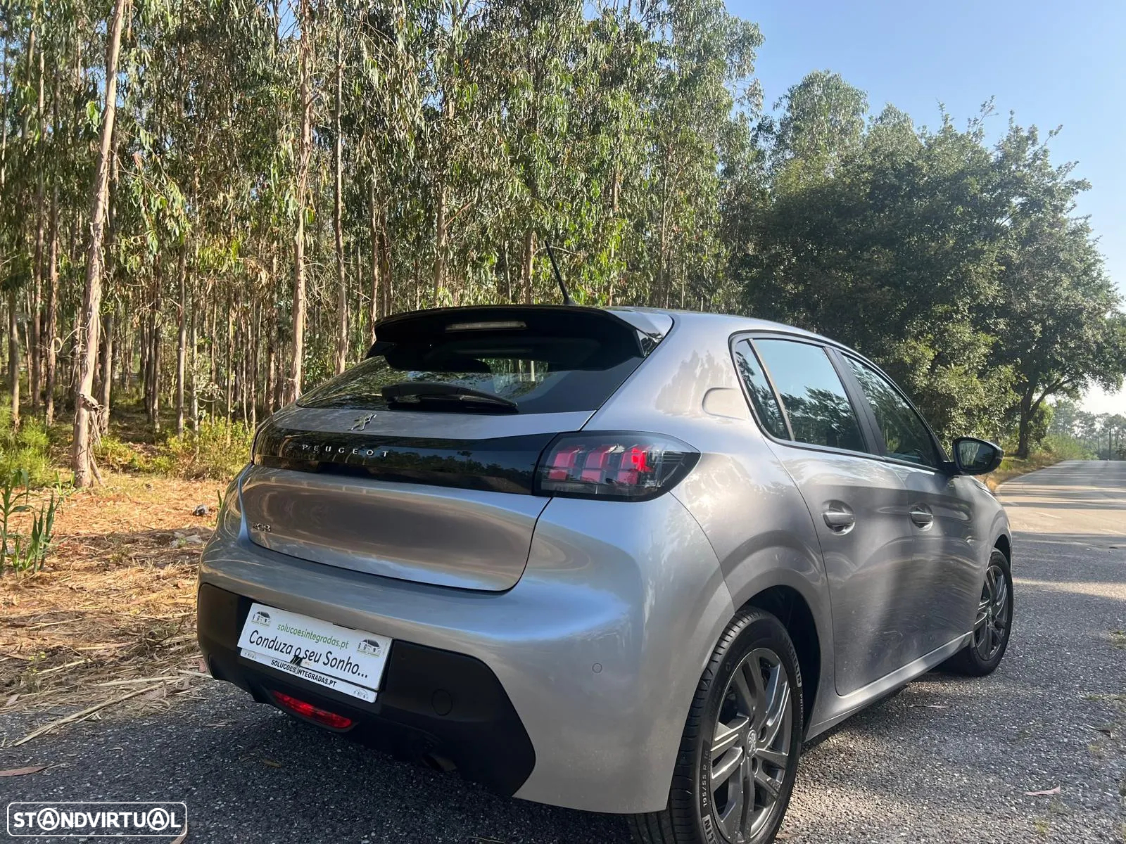 Peugeot 208 1.2 PureTech Active Pack - 27