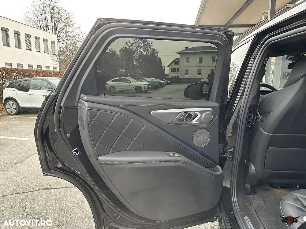 BMW XM - 33