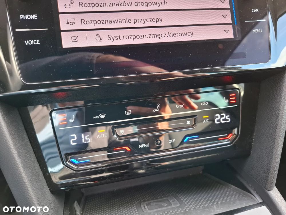 Volkswagen Passat Variant 2.0 TDI SCR DSG Business - 30
